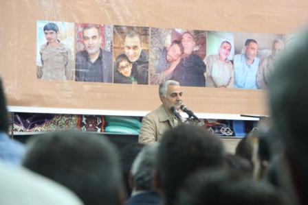 سردار سلیمانی در مراسم بزرگداشت سردار شهید حسین بادپا:حضور در جلسه شهدا و گرامیداشت یاد شهدا، مشرف شدن به محضر شهدا است.