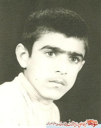 سنگر ساز بى سنگر شهيد نوجوان محمدحسن شعبانى
