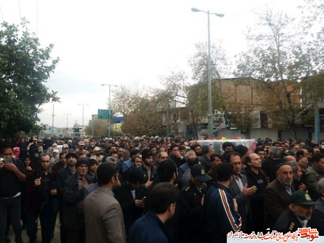 تشييع پيكر شهيد امنيت «ياسر سپيدروز» در نكا