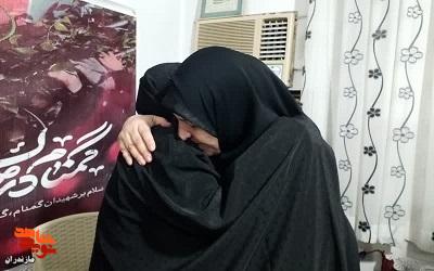 تکریم معاون تعاون و امور اجتماعی بنیاد کشور از مادر شهید «ادیبی» در ساری