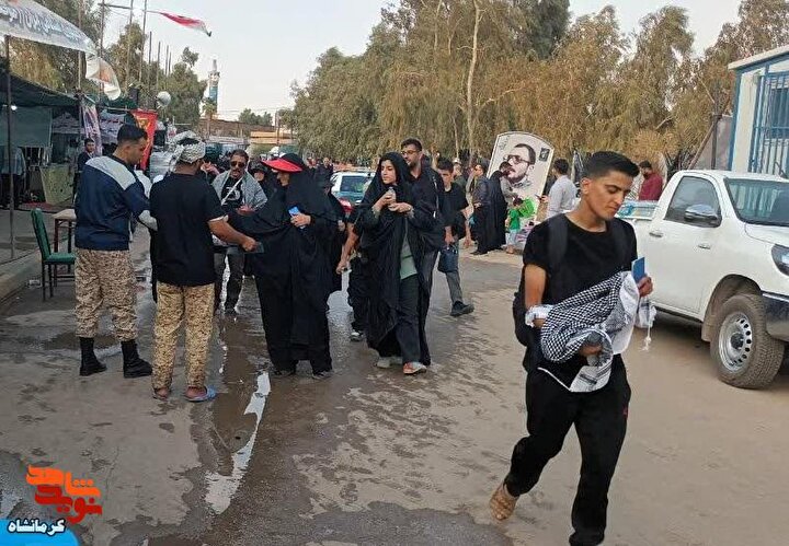 تصاویر| خدمات‌رسانی تیپ۷۱ پادگان ابوذر سرپل‌ذهاب به زائران اربعین در نقطه صفر مرزی