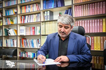 پیام تسلیت مدیرکل اسناد و انتشارات بنیاد شهید در پی درگذشت شاعر متعهد و انقلابی، خانم سیمین‌دخت وحیدی