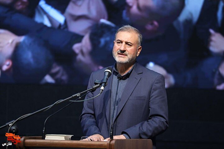 ایثار و مقاومت، دو رکن اصلی ماندگاری نظام جمهوری اسلامی/ هنر روایتگرِ تجربه‌ زیسته‌ی ایثار است