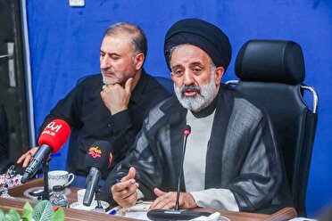 جایگاه و نقش ویژه خانواده معظم شهدا و ایثارگران در آئین های باشکوه تشییع رهبر شهید