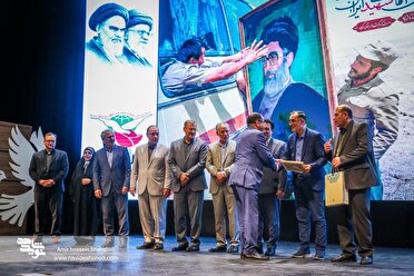 روایت تصویری از «الماس‌های درخشان»؛ تجلیل از آزادگان سرافراز در سالروز بازگشت به میهن