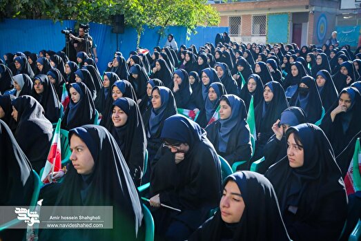عکس/ مراسم ملی زنگ ایثار در مدارس شاهد تهران
