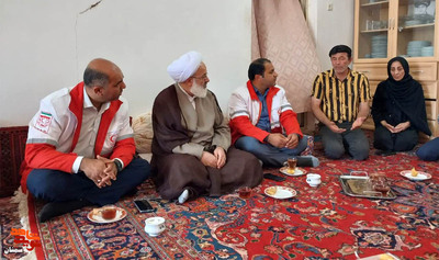 دیدار کارکنان هلال احمر شهرستان آرادان با خانواده معظم شهید والامقام «رضا اشرفی»- نوزدهم اردیبهشت‌ماه ۱۴۰۲ روستای حسین‌آبادکردها